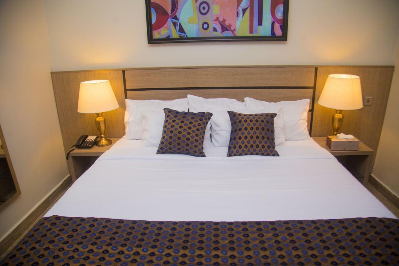Moz One Executive Guest Rooms Agadez Mobushipe Exterior foto